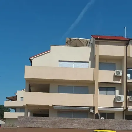 Apartment Salt - One Bedroom With Terrace And Sea View
